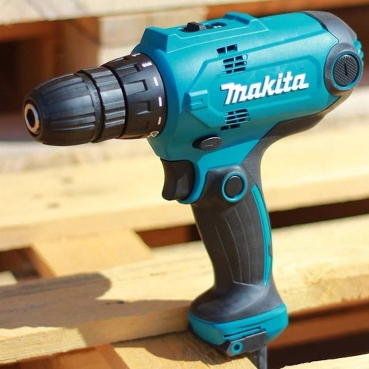 MAKITA - Taladro Atornillador Reversible 320w Makita DF0300
