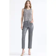 LIOLA - Pantalon Slim Tiro Medio, Metalizado, Gris