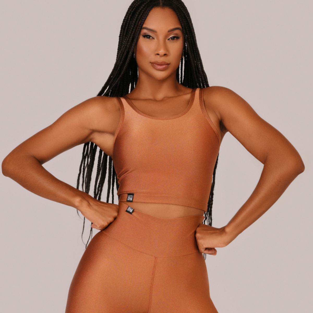 LETSGYM - CROP TOP DEPORTIVO GOLD RIB