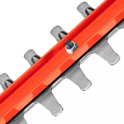 Imagen 2 del producto Cortasetos Eléctrico 56cm B&D BEHTS401-B2C 500w