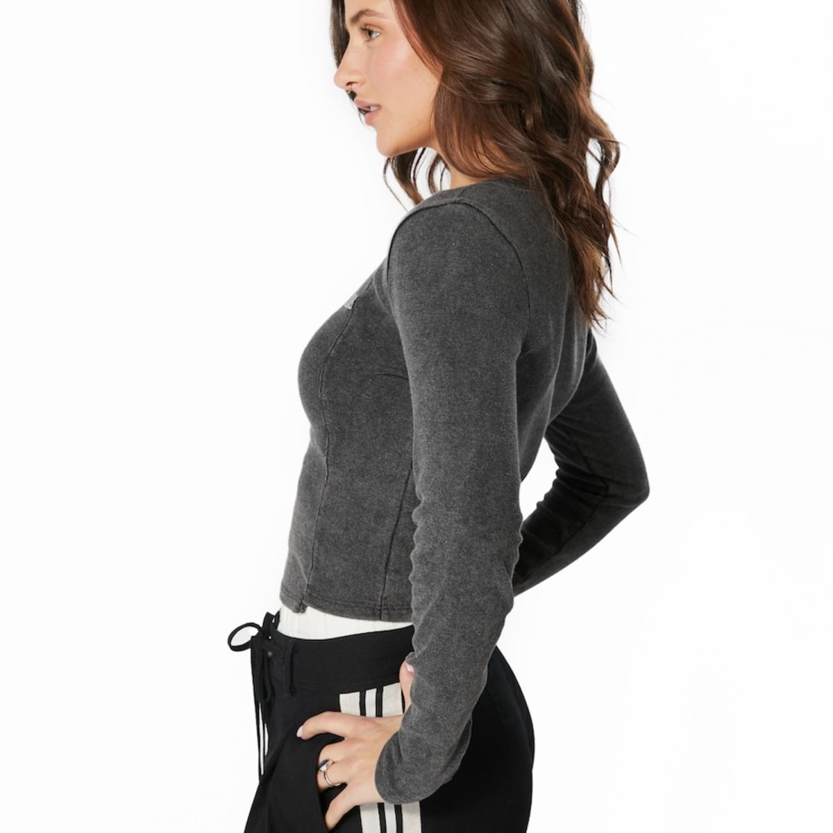 EFESIS - POLERA LUKE REGULAR GRAVILLADA Y ESTAMPADA EFESIS