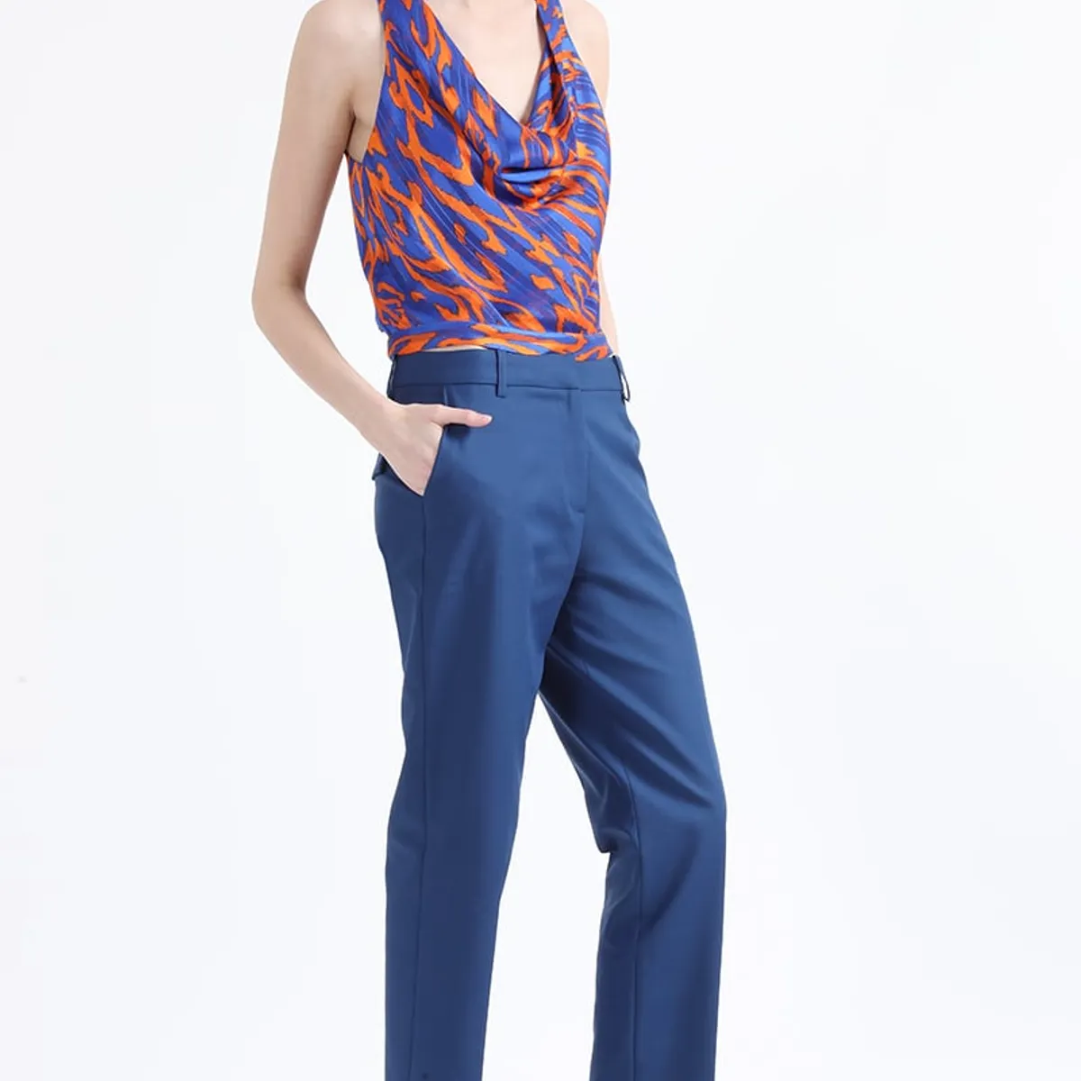 LIOLA - Top Cropped Estampado Con Hilo Metalizado, Azul Liola