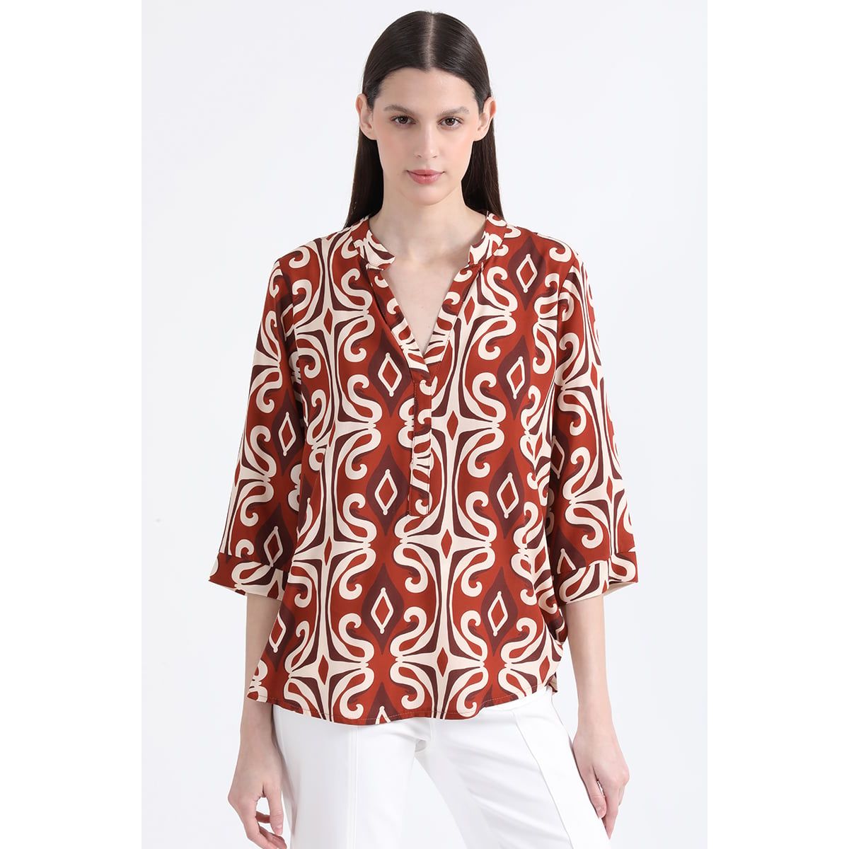 LIOLA - Blusa Fluida Estampado, Café Liola