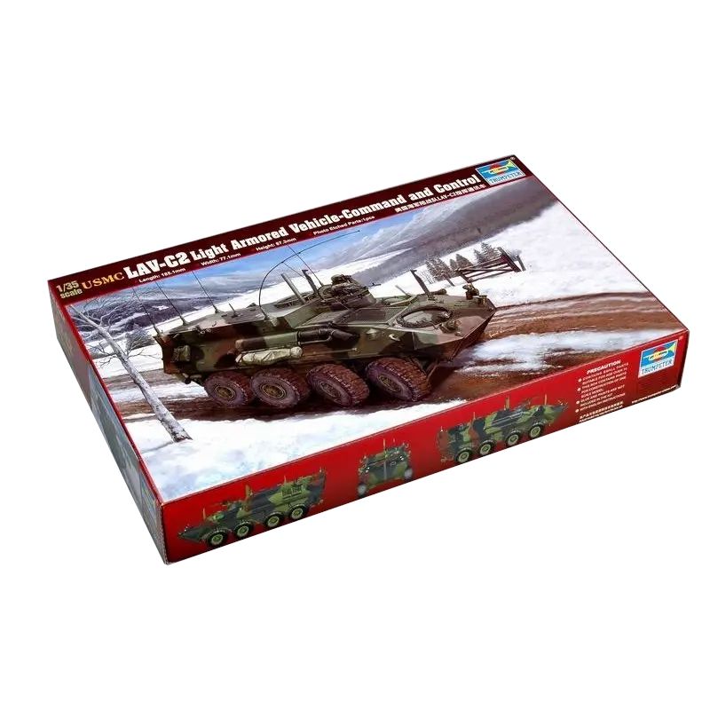 GENERICO - TRUMPETER 00371 1-35 USMC LAV C2 VEHICLE COMMAND AND CONTROL