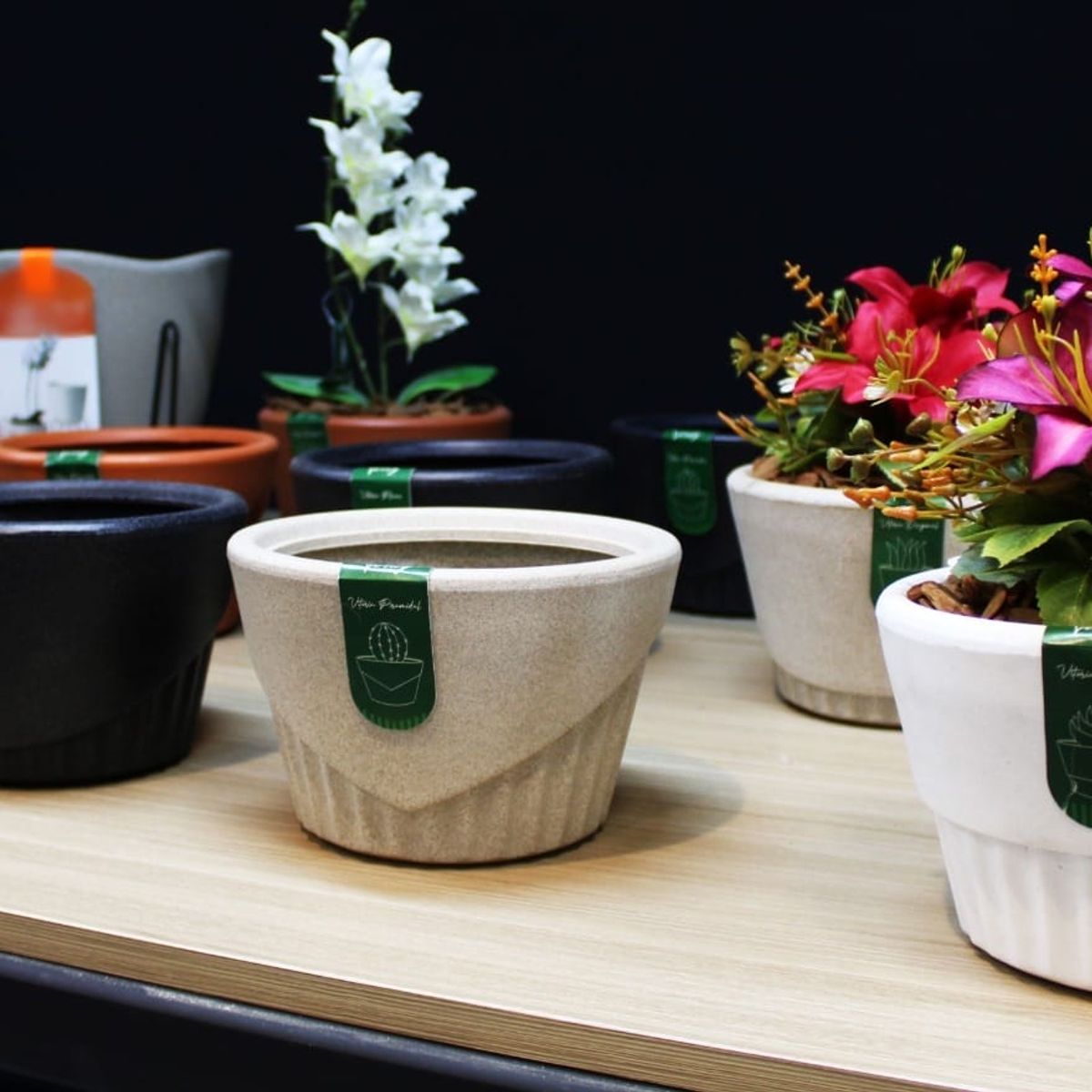 VERDY - Maceta Vitória Cachepot Piramidal Blanco 15x12cms