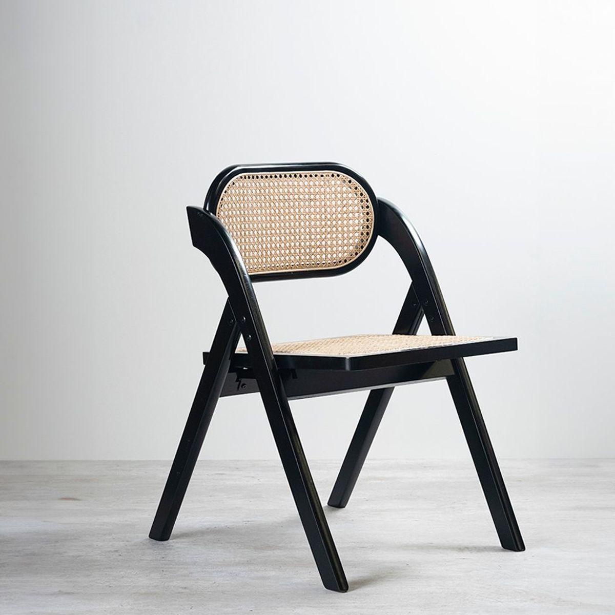 GENERICO - Pack 2 Sillas Sia Plegable De Madera Y Ratán Para Comedor Negras