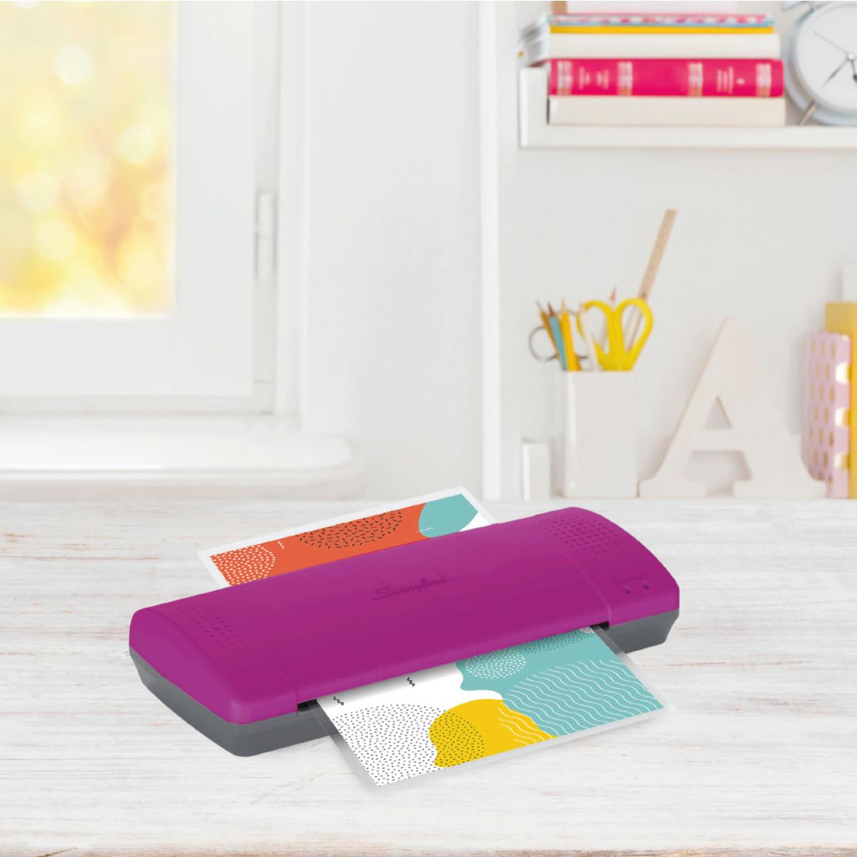 SWINGLINE - Plastificadora A4/Carta Inspire Plus 22,8 cm Swingline Rosa