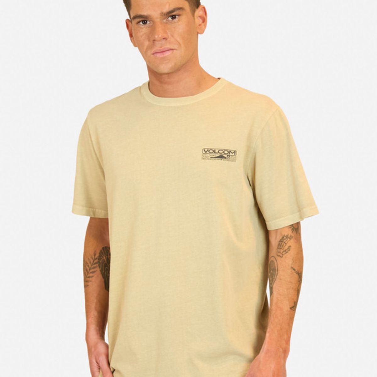 VOLCOM - Polera Manga Corta Out There Khaki Hombre Volcom