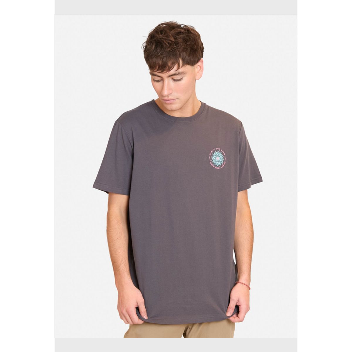 RUSTY - Polera Manga Corta Deep Looks Gris Hombre Rusty