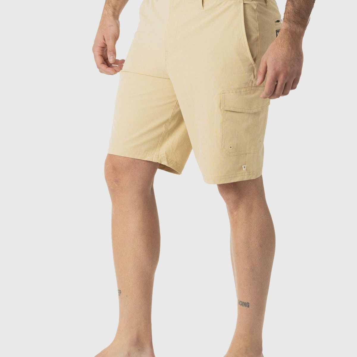 KIVUL - Short Hybrid Hombre Amarillo