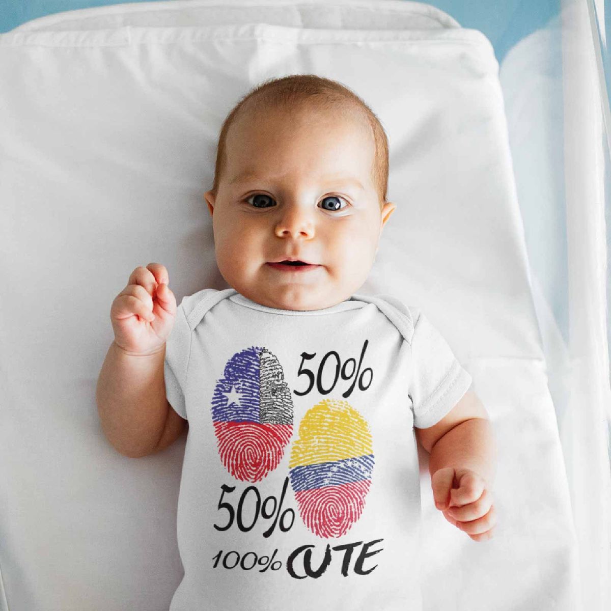 GENERICO - PILUCHOS BODY DE BEBE FIESTAS PATRIAS 50% CHILENO 50% VENEZOLANO