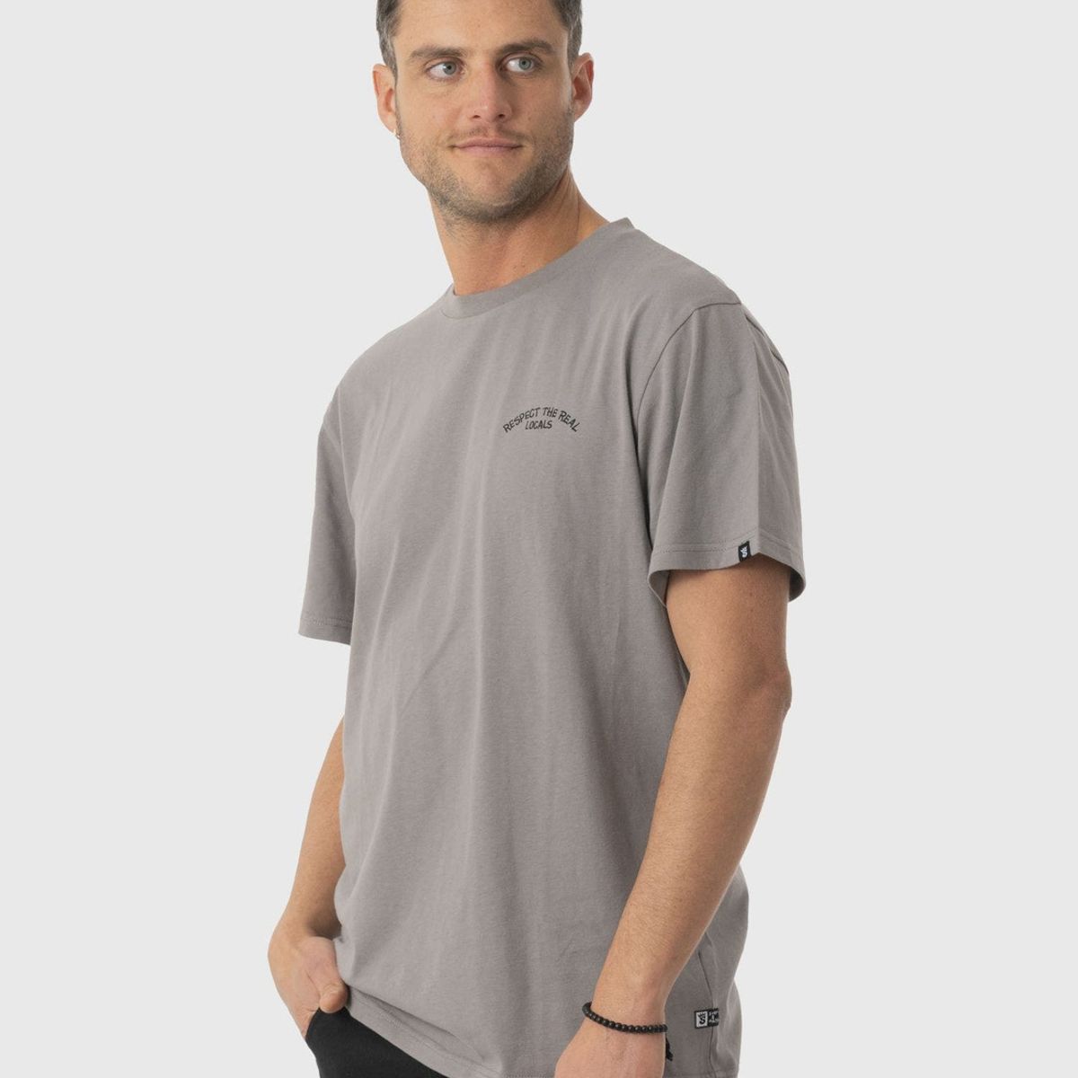 STOKED - Polera Icon Reciclada Hombre Gris