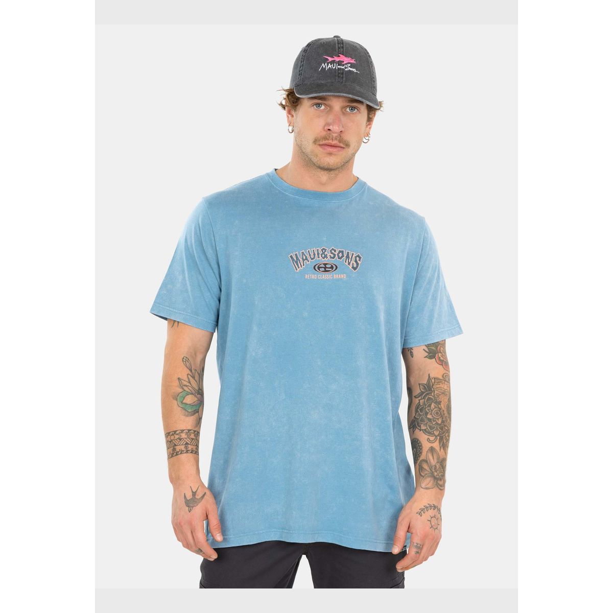 MAUI AND SONS - Polera MC Retro Classic Celeste Hombre Maui And Sons