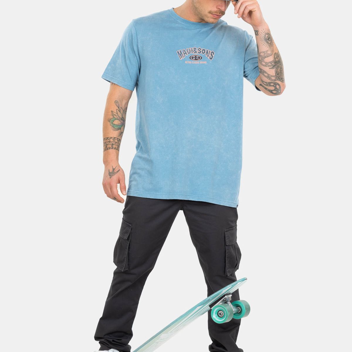 MAUI AND SONS - Polera MC Retro Classic Celeste Hombre Maui And Sons