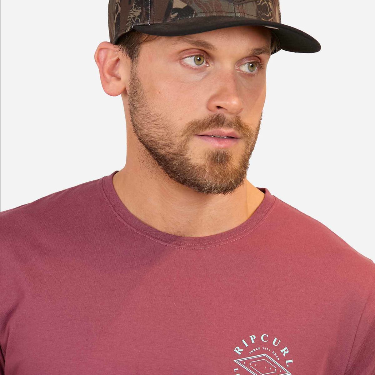 RIP CURL - Polera M/C Born At Bells Tee Burdeo Hombre Rip Curl