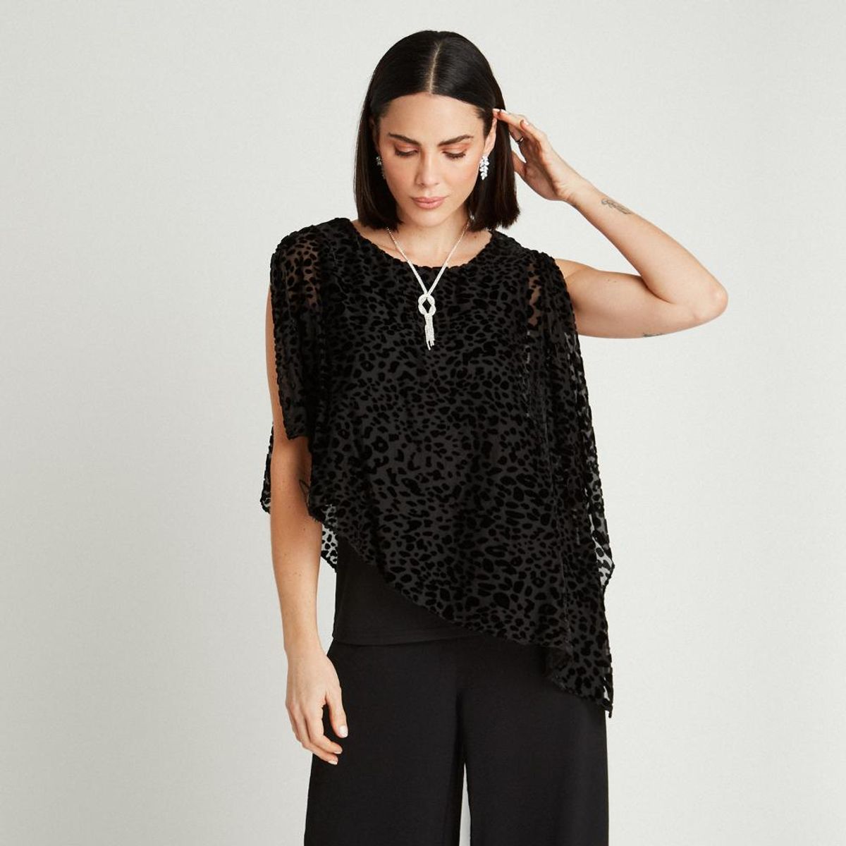 LORENZO DI PONTTI - Túnica Negro Manga Corta Cuello Redondo LORENZO DI PONTTI