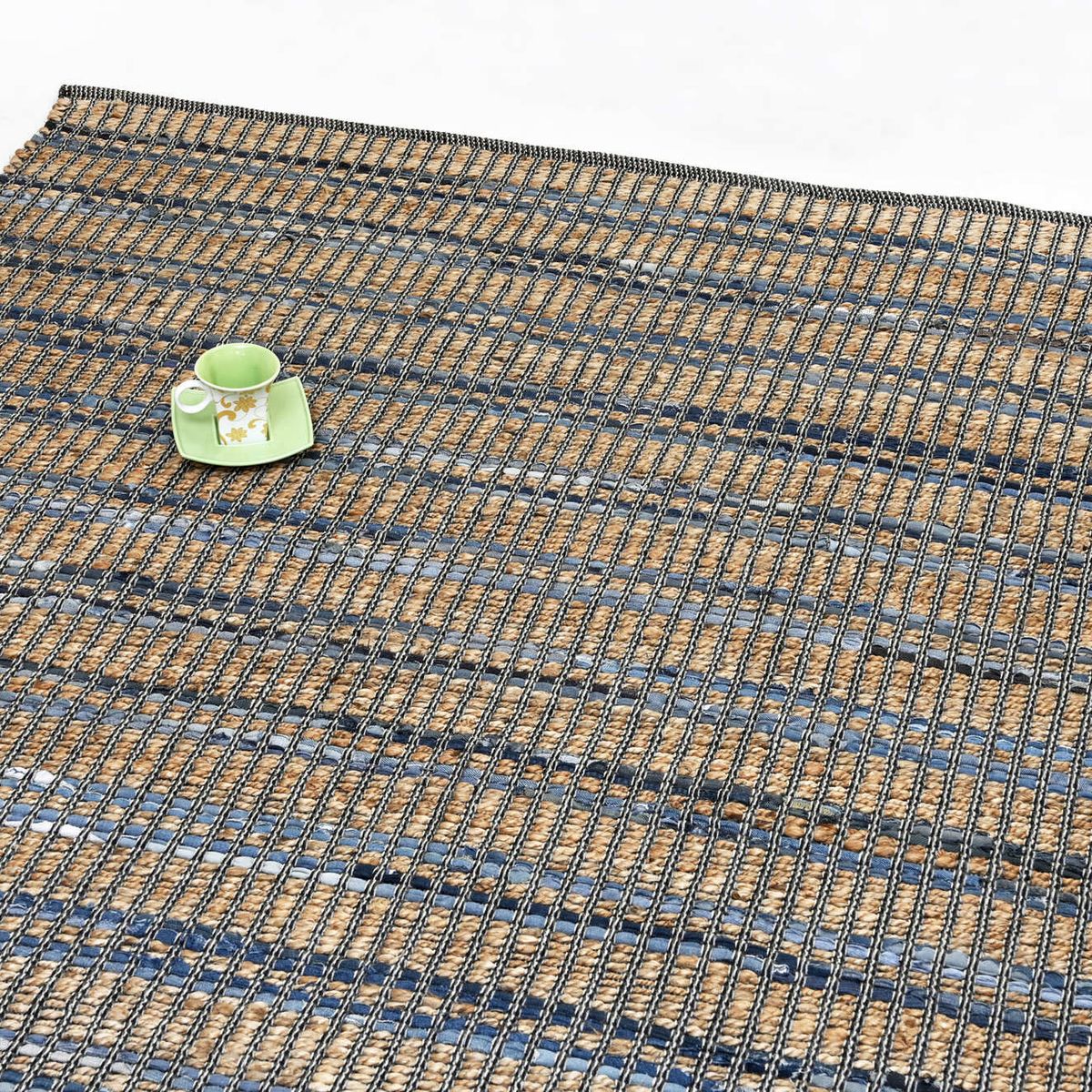 DECOGHAR - Alfombra de Yute Sarkanda Denim Mediana 150x210 cm