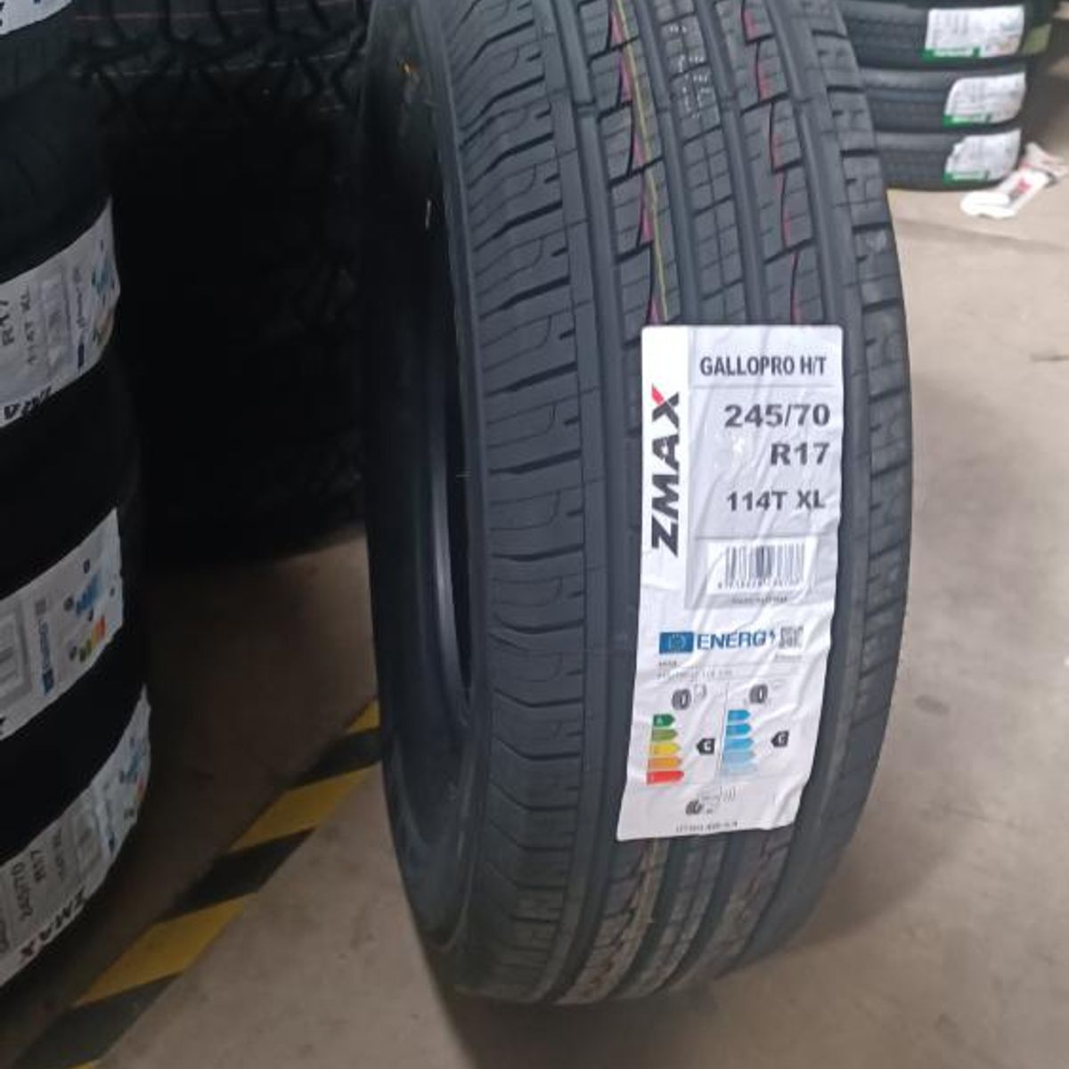 GENERICO - NEUMATICO 24570 R17 ZMAX GALLOPRO HT 114T XL