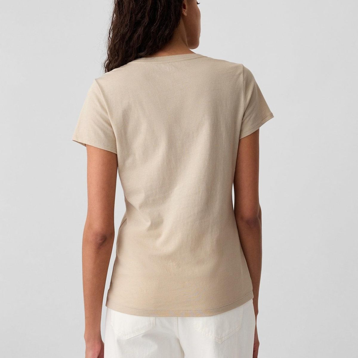 GAP - Polera Logo Brillante Manga Corta Beige GAP