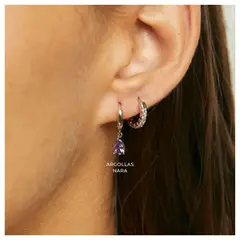 BOAZ JOYAS - ARGOLLAS TWIST LILA BAÑADAS EN ORO BLANCO