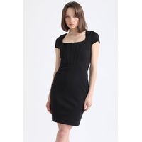 Vestido Entallado, Cortes Corse, Negro