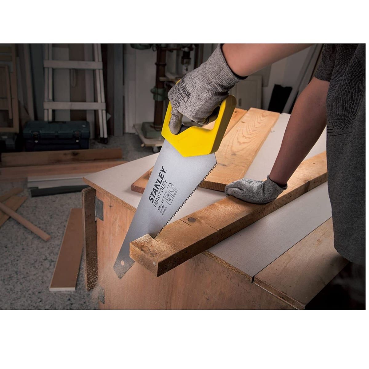 STANLEY - SERRUCHO MANGO BIMATERIAL Y DIENTES TRI STANLEY