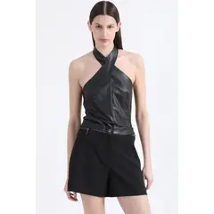 LIOLA - Top Halter Cruzado, Negro