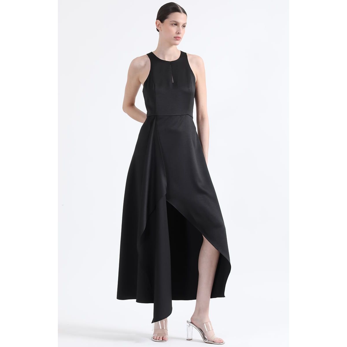 LIOLA - Vestido Maxi, Rucha Asimetrica, Negro Liola