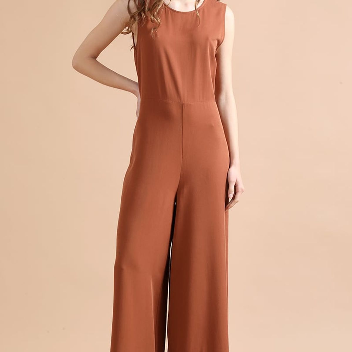 LIOLA - Enterito Recto, Espalda Escote Fantasia, Café Liola