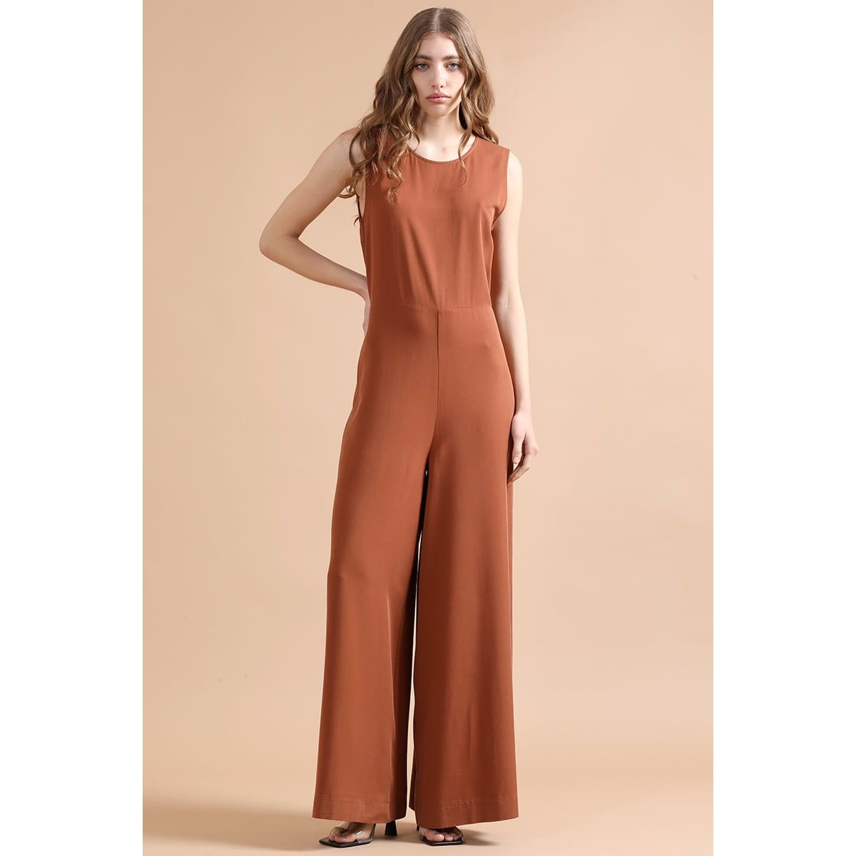 LIOLA - Enterito Recto, Espalda Escote Fantasia, Café Liola