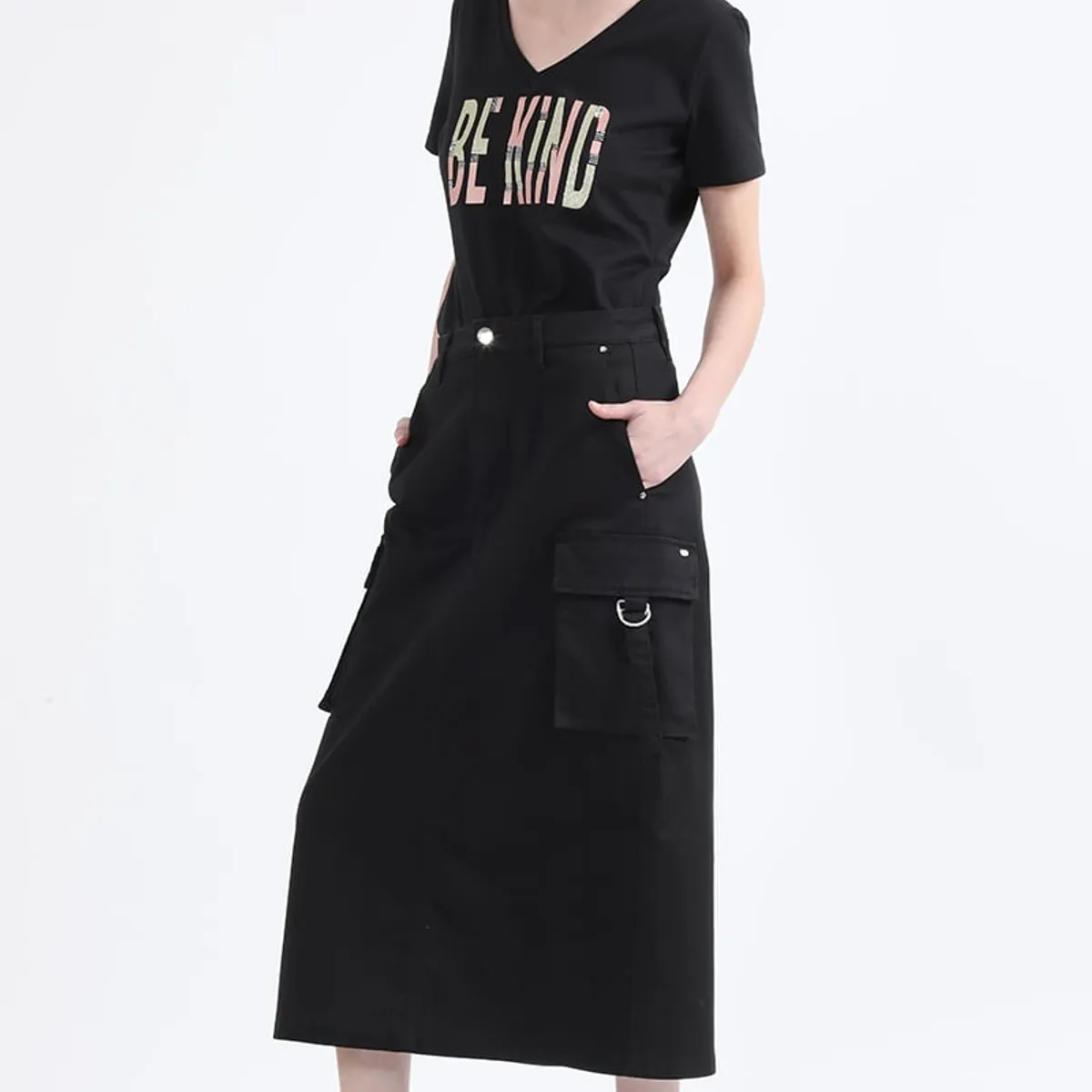 LIOLA - Falda Cargo Gabardina Negro Liola