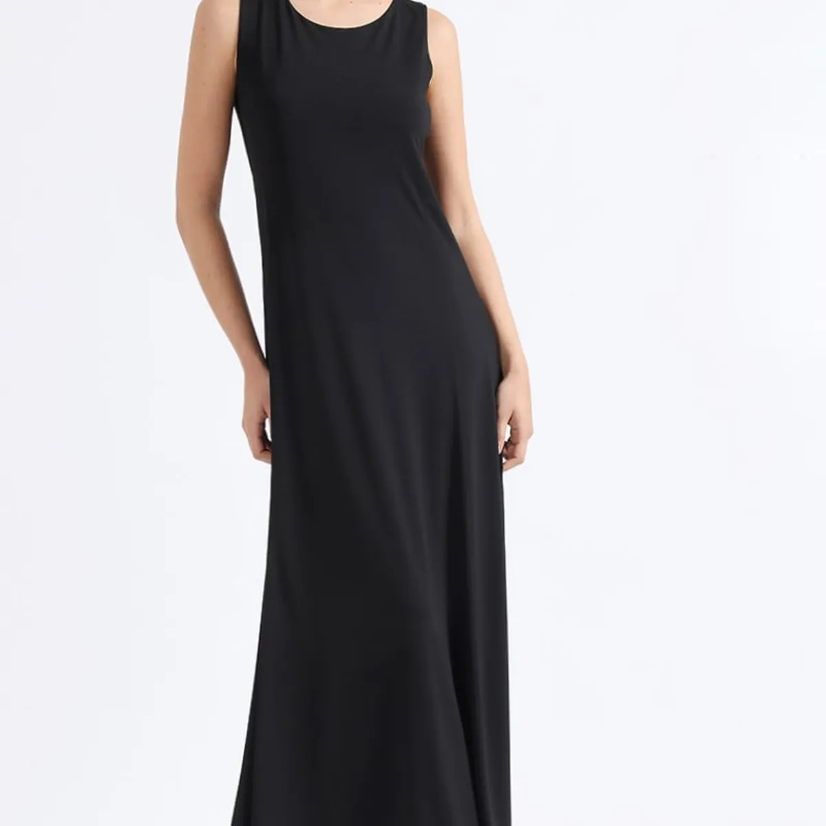 LIOLA - Vestido Largo Basico Punto, Negro Liola