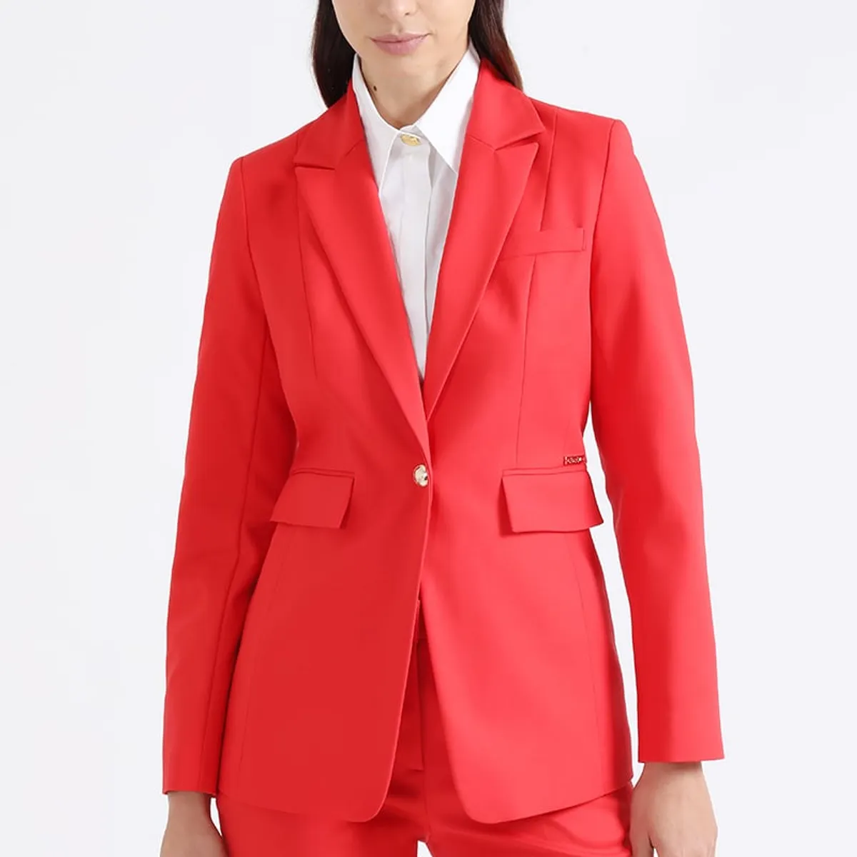 LIOLA - Blazer Entallado, Rojo Liola