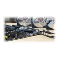 COOLER MASTER - Cable Divisor Rgb De 1 A 3 / Splitter Rgb