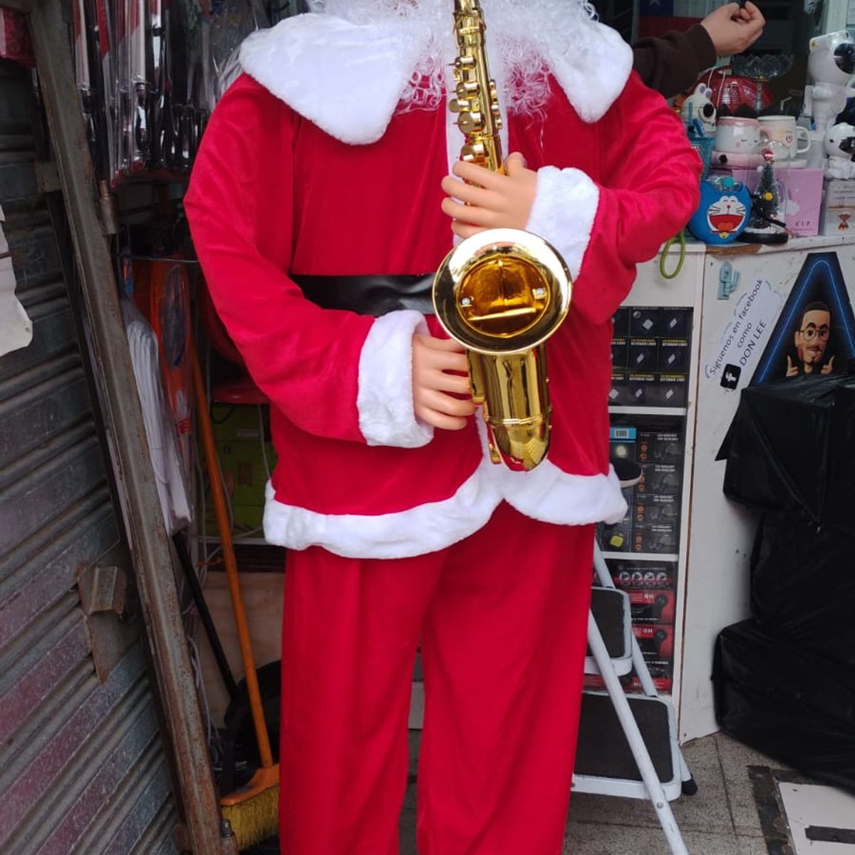 GENERICO - SANTA CLAUS PAPA NOEL VIEJO PÁSCUERO DE 180CM CON MÚSICA Y MOVIMIENTO