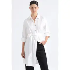 LIOLA - Camisa Larga Con Aplicación, Crudo