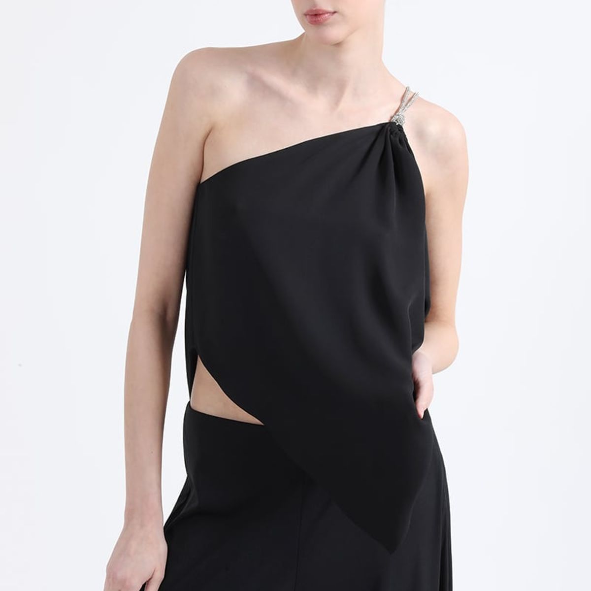 LIOLA - Top Asimetrico, Gasa Doble, Aplicación Strass, Negro Liola