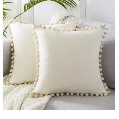 Imagen 2 del producto Pack 6 Funda Para Cojín Pompones 45x45 Blanco