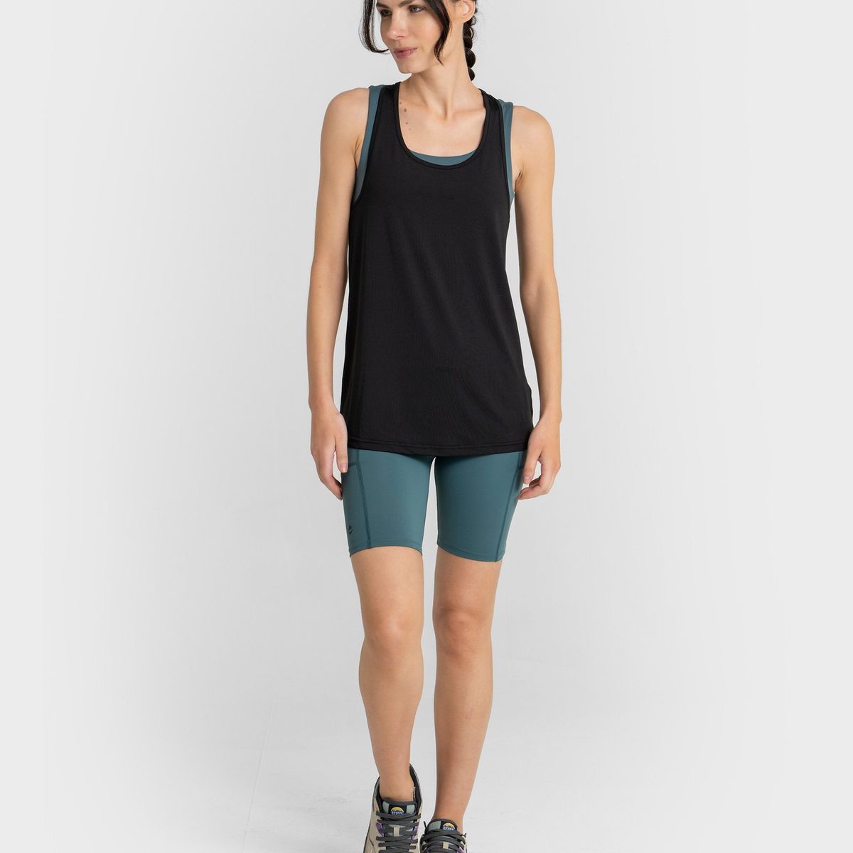 GNOMO - Polera Dryfit Filmak Mujer Gnomo.-