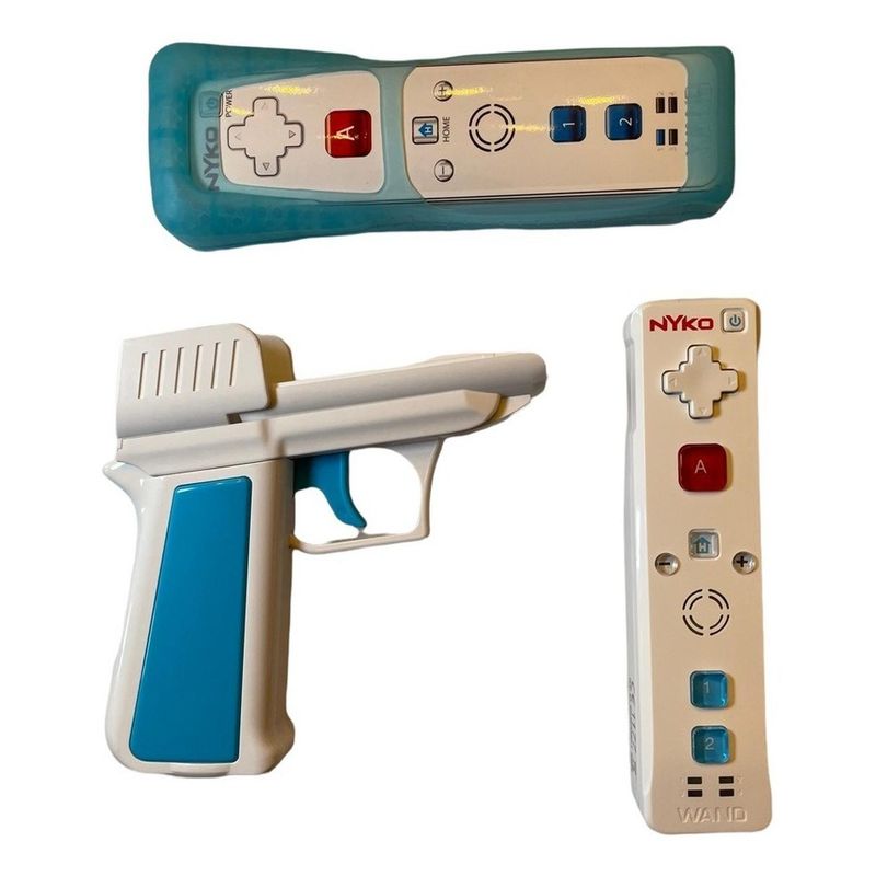 GENERICO - Pack Control Nintendo Wii Nyko + Pistola + Funda