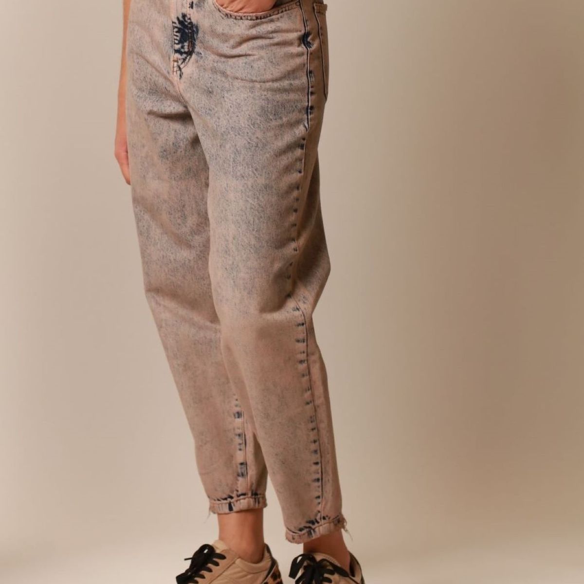 MOMCHIC - Jeans  Lourdes Localizado Celeste