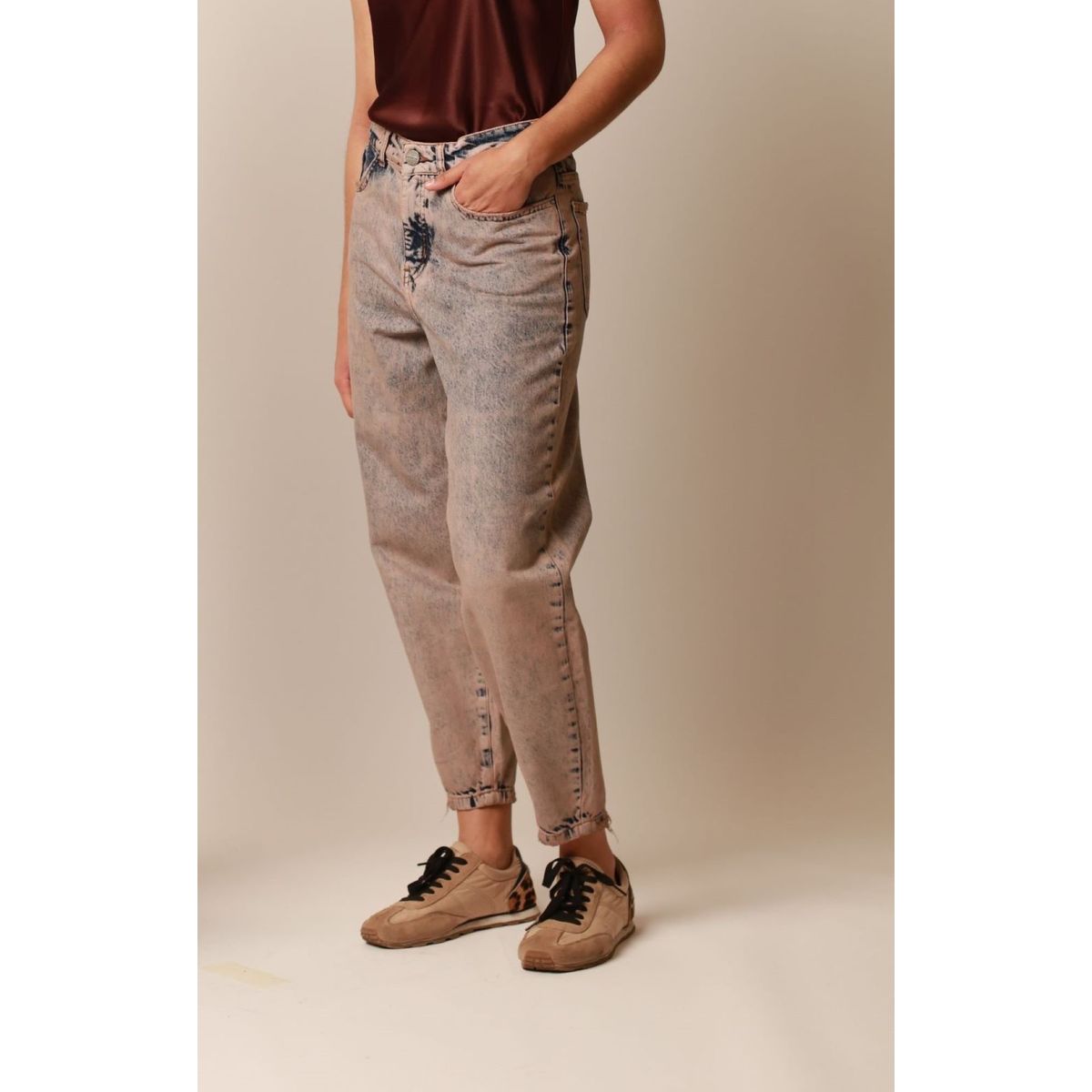 MOMCHIC - Jeans  Lourdes Localizado Celeste