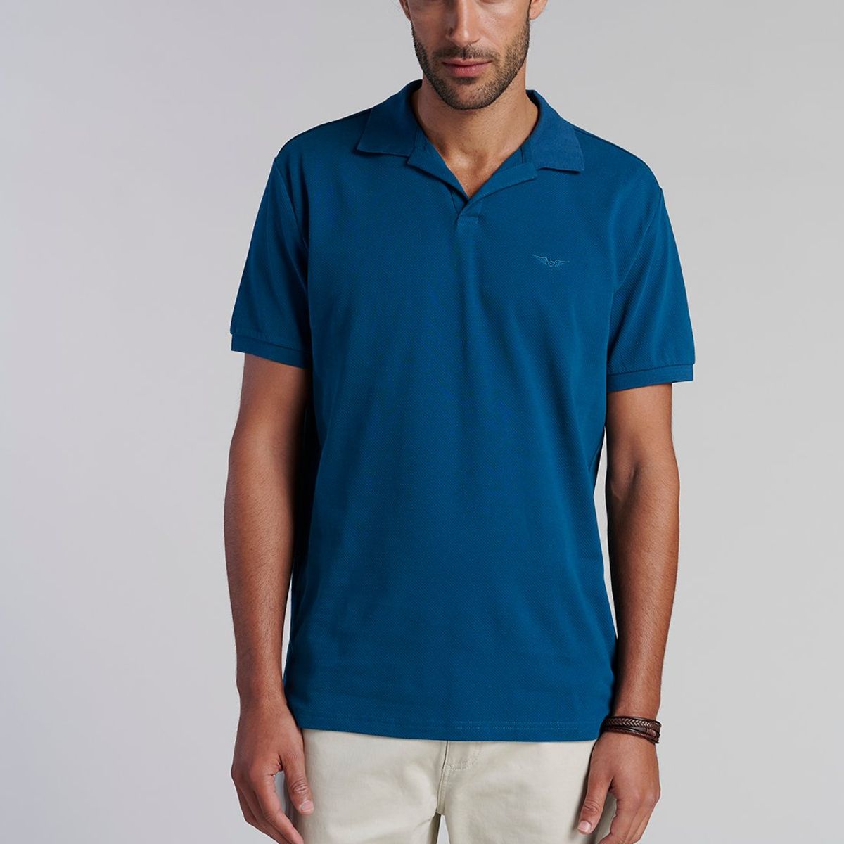 FEROUCH - Polera V Neck Polo Delaware Verde Ferouch