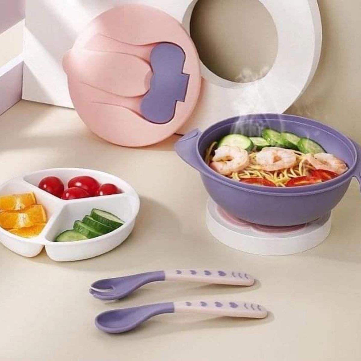 GENERICO - Plato con compartimientos y servicios rosado