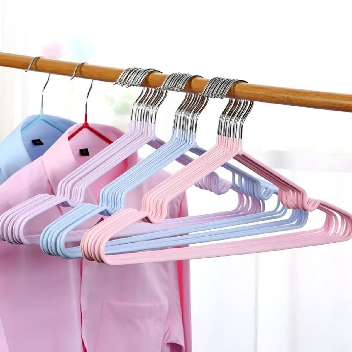 CRUSEC - Ganchos Colgador Ropa Metálicos 50 Unidades - Azul Claro