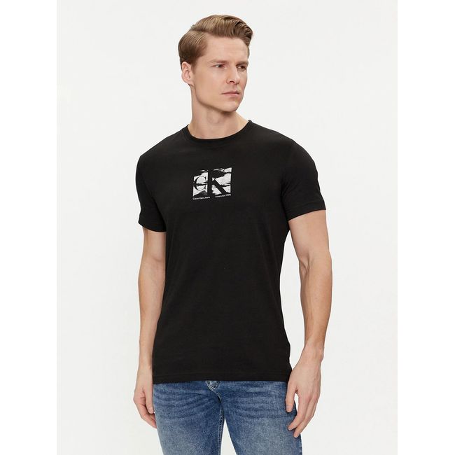CALVIN KLEIN - Polera Small Box Logo Negro Calvin Klein