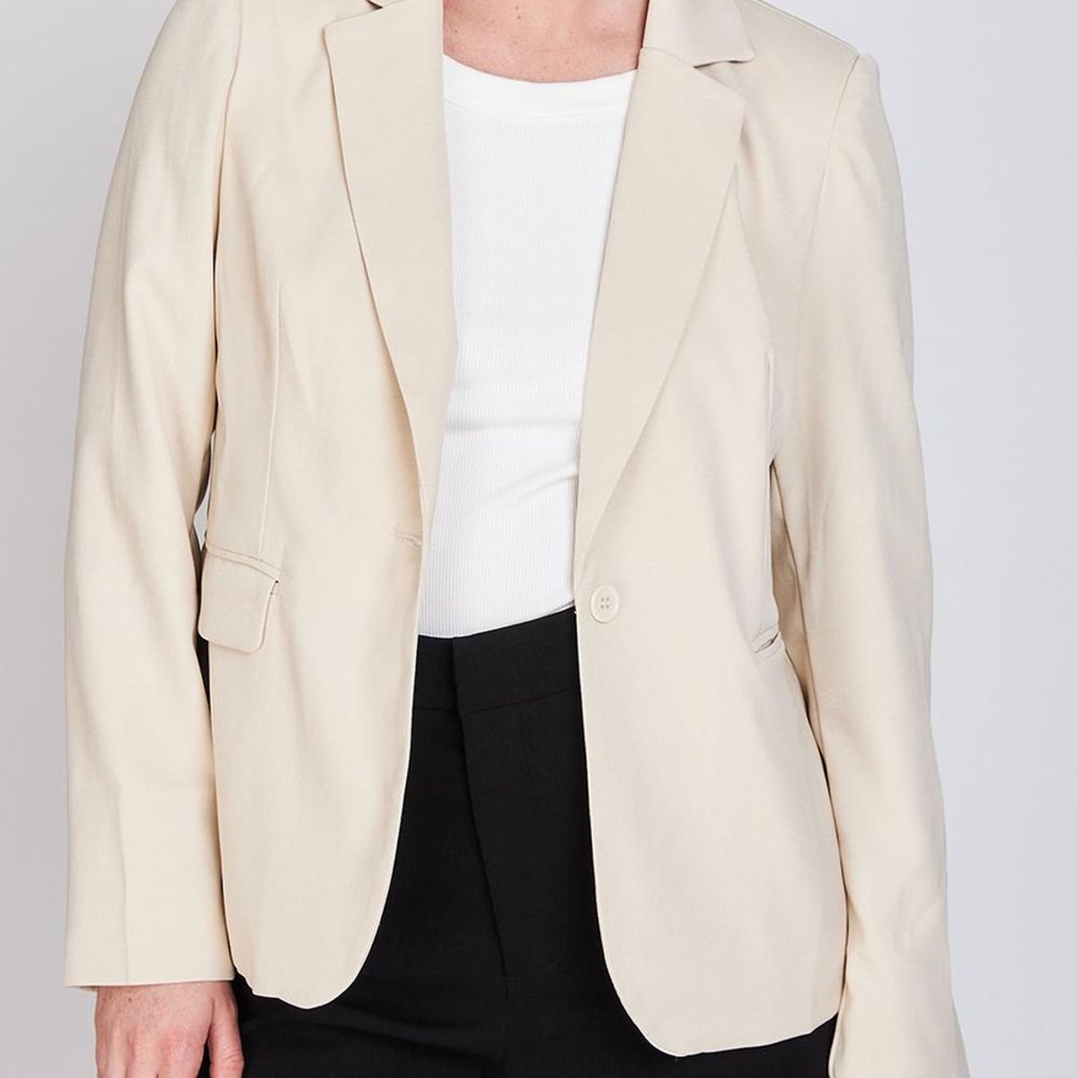 WOMAN BY ECLIPSE - Blazer Clásico Leticia Beige Woman by Eclipse WOMAN BY ECLIPSE