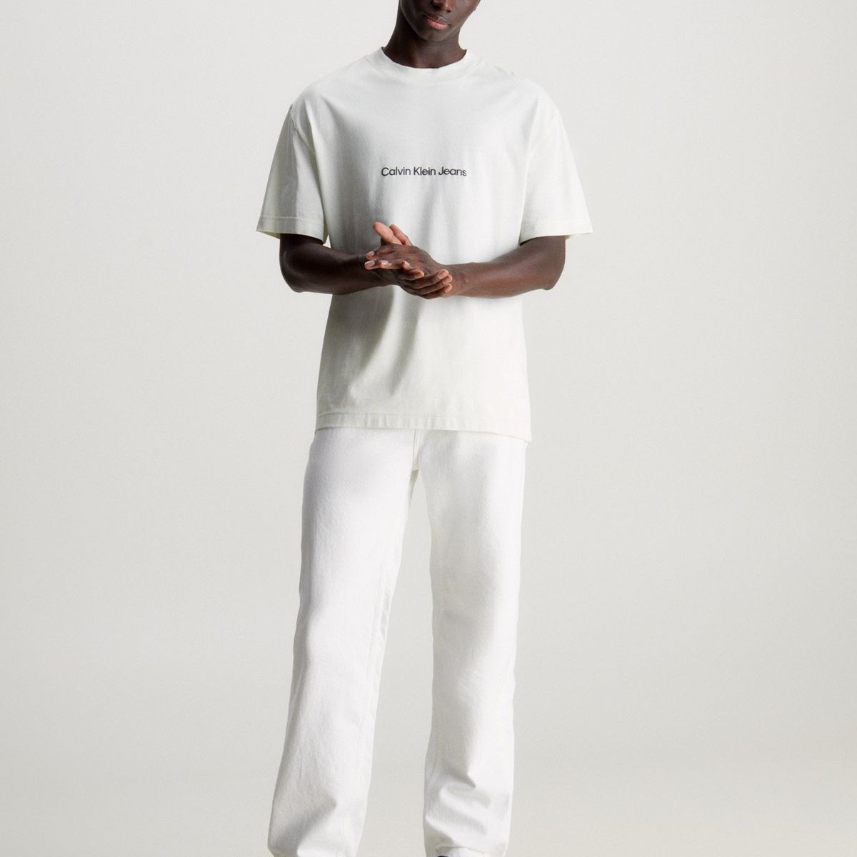 CALVIN KLEIN - Polera Square Frequency Logo Blanco Calvin Klein