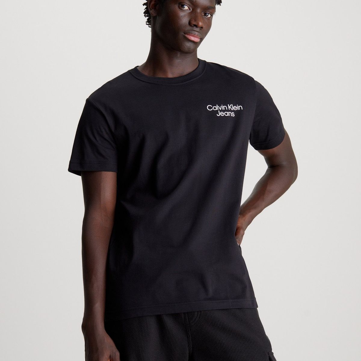 CALVIN KLEIN - Polera Eclipse Graphic Negro Calvin Klein