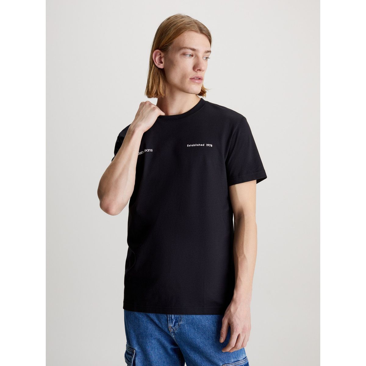 CALVIN KLEIN - Polera Big Box Logo Negro Calvin Klein